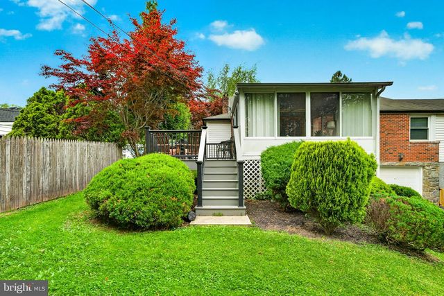 65 DELIA DR, Broomall, PA 19008