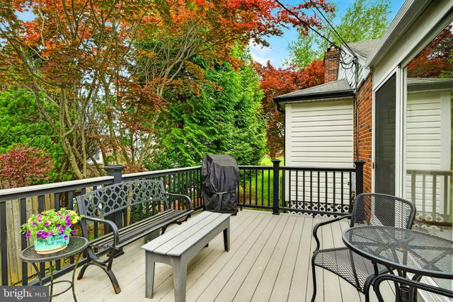 65 DELIA DR, Broomall, PA 19008