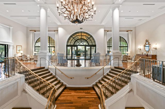 353 Chambord Terrace, Palm Beach Gardens, FL 33410