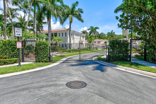 353 Chambord Terrace, Palm Beach Gardens, FL 33410
