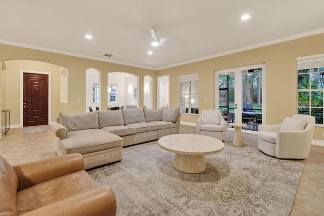 353 Chambord Terrace, Palm Beach Gardens, FL 33410