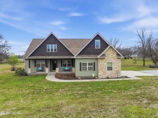 8240 County Loop 202, Joplin, MO 64801