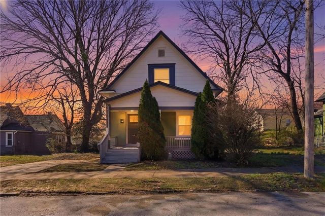 1623 E 36th Street, Kansas City, MO 64109