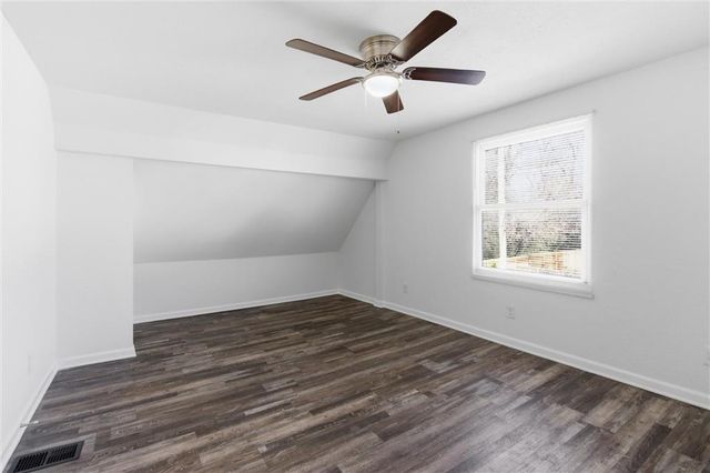 1623 E 36th Street, Kansas City, MO 64109