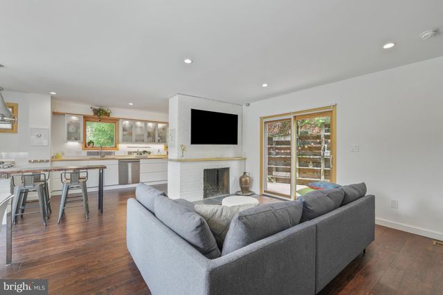 4101 ARKANSAS AVE NW #B, Washington, DC 20011