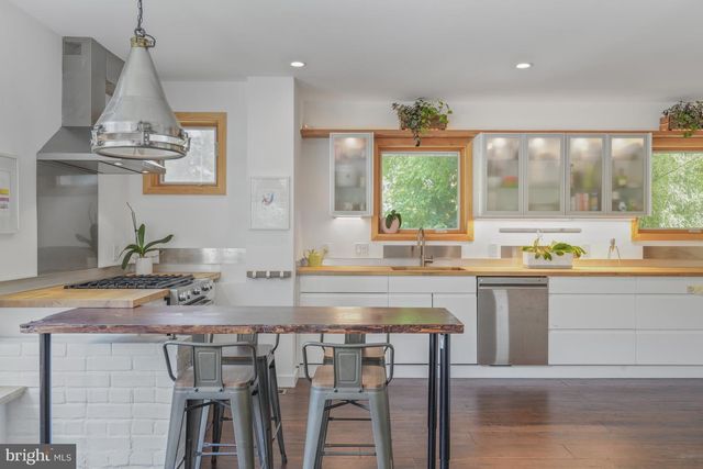 4101 ARKANSAS AVE NW #B, Washington, DC 20011