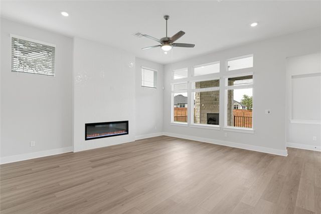 2304 Tobiano TRCE, Georgetown, TX 78633