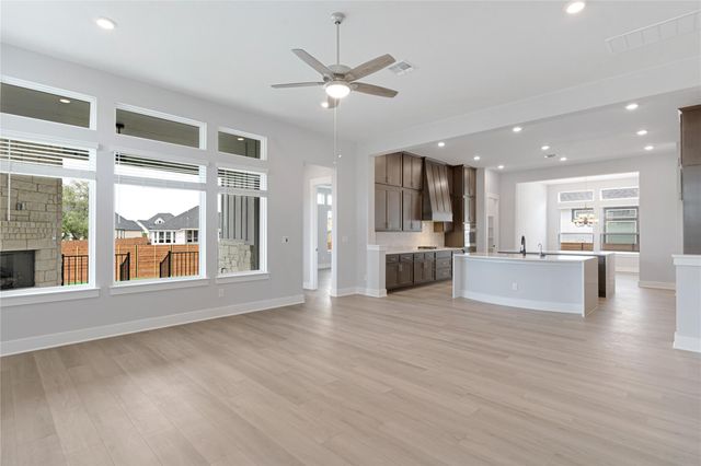 2304 Tobiano TRCE, Georgetown, TX 78633