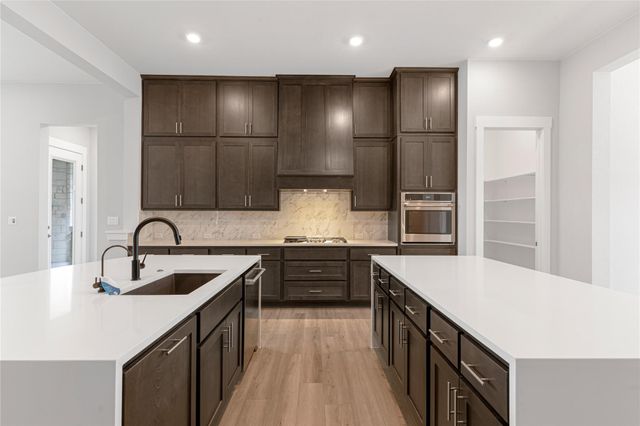 2304 Tobiano TRCE, Georgetown, TX 78633