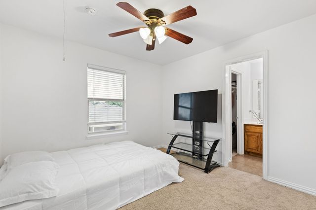 2112 Bentley Drive, Mansfield, TX 76063