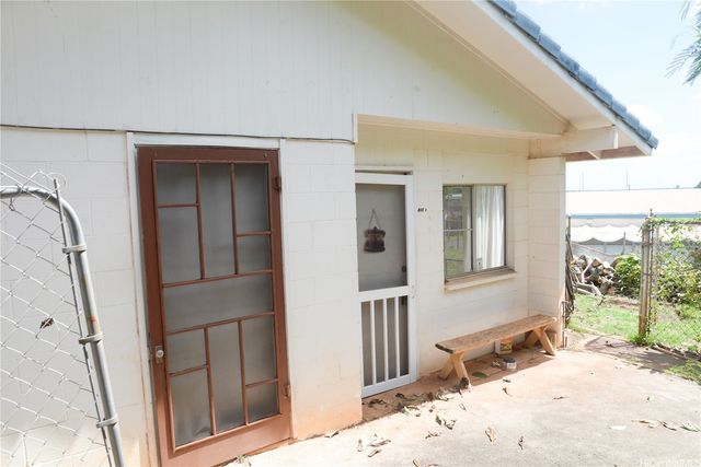835 Puu Kula Drive, Pearl City, HI 96782