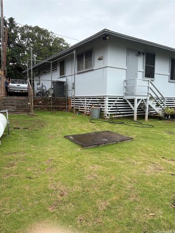 835 Puu Kula Drive, Pearl City, HI 96782