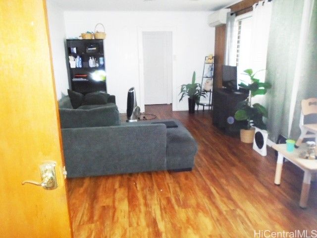 835 Puu Kula Drive, Pearl City, HI 96782