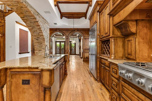 18231 Brighton Green, Dallas, TX 75252