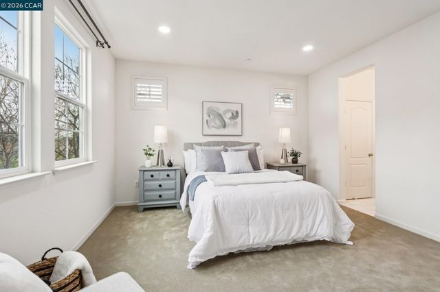 6759 S Mariposa Ln, Dublin, CA 94568