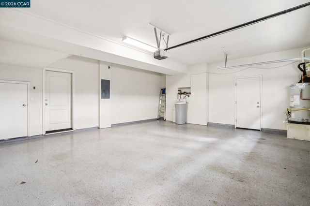 6759 S Mariposa Ln, Dublin, CA 94568