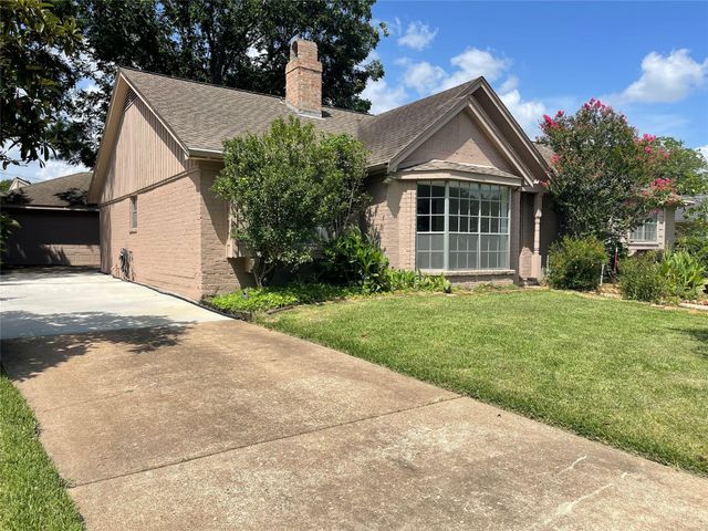 12122 Westmere Drive, Houston, TX 77077