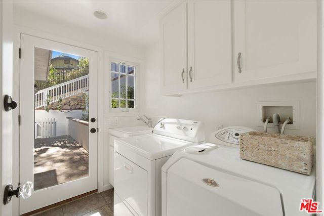 5514 Canyonside Road, La Crescenta, CA 91214