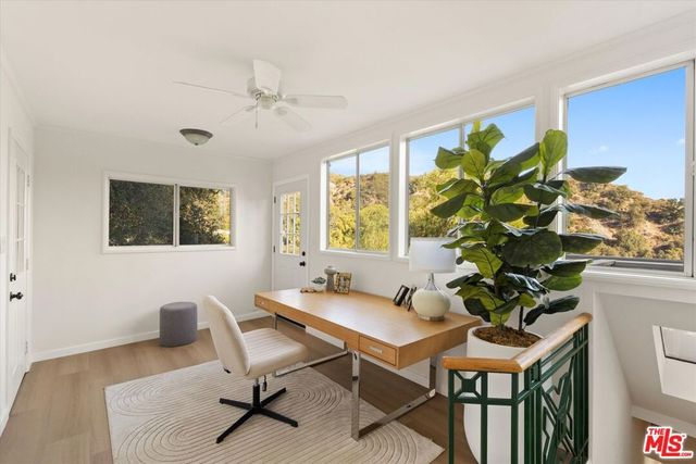 5514 Canyonside Road, La Crescenta, CA 91214