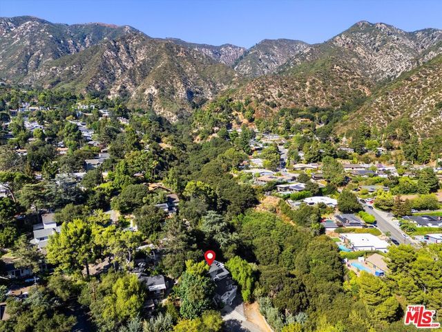 5514 Canyonside Road, La Crescenta, CA 91214