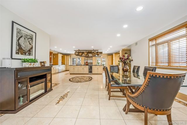 47-56 Glenwood Street, Little Neck, NY 11362