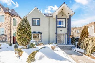 47-56 Glenwood Street, Little Neck, NY 11362