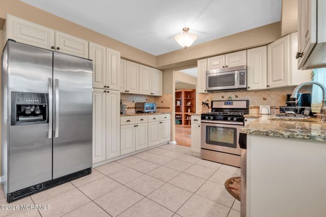 440 Pfister Road, Jackson, NJ 08527