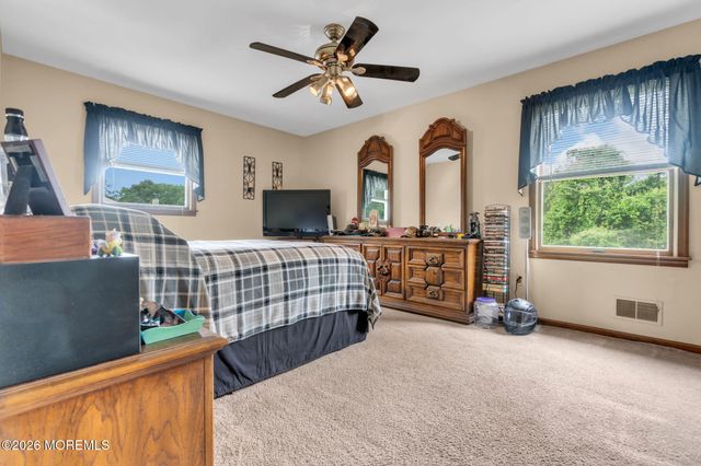 440 Pfister Road, Jackson, NJ 08527
