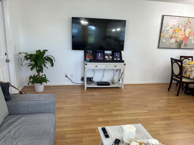 172 Camden, West Palm Beach, FL 33417