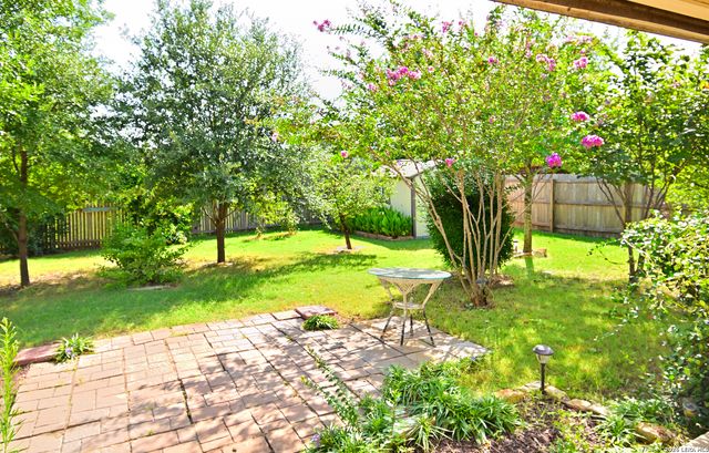 2675 DIAMONDBACK TRL, New Braunfels, TX 78130
