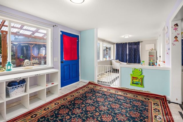 15411 SE 8th Street, Bellevue, WA 98007