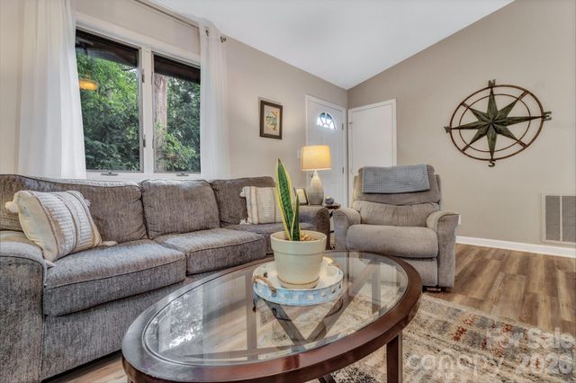603 Rose Hill Road, Asheville, NC 28803