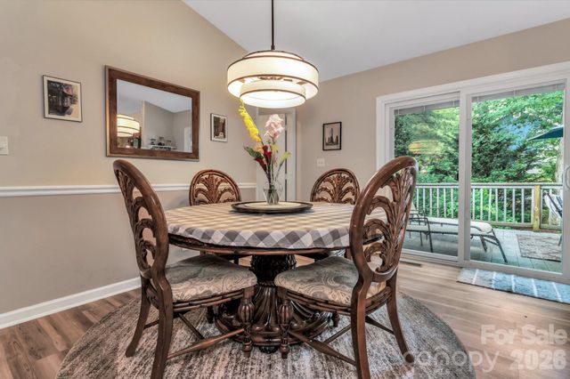 603 Rose Hill Road, Asheville, NC 28803
