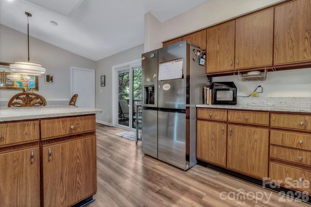 603 Rose Hill Road, Asheville, NC 28803