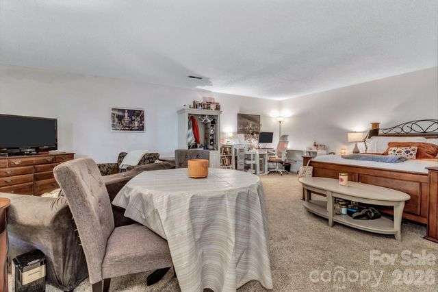 603 Rose Hill Road, Asheville, NC 28803