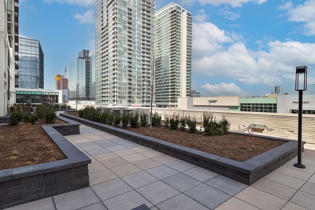 650 W WAYMAN Street 206C, Chicago, IL 60661