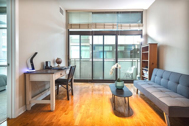 650 W WAYMAN Street 206C, Chicago, IL 60661