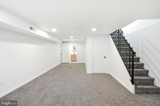 5919 N HUTCHINSON ST, Philadelphia, PA 19141