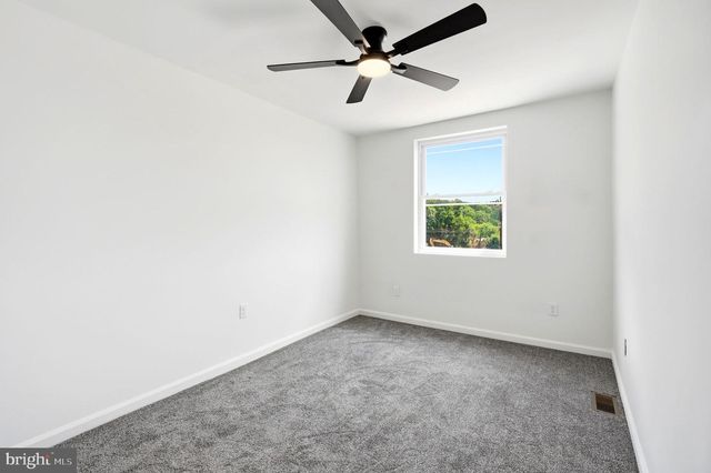 5919 N HUTCHINSON ST, Philadelphia, PA 19141