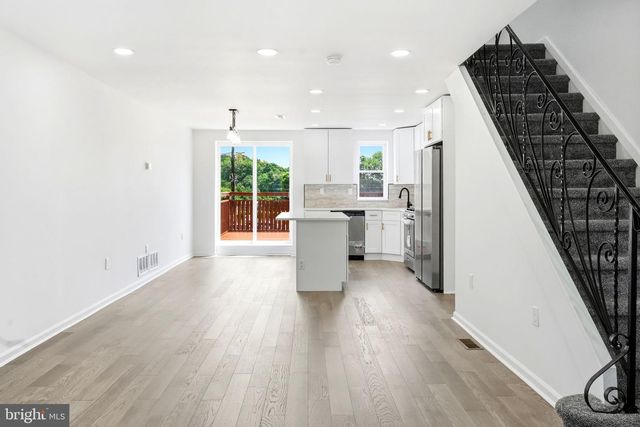 5919 N HUTCHINSON ST, Philadelphia, PA 19141