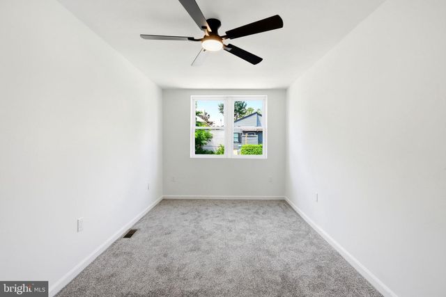 5919 N HUTCHINSON ST, Philadelphia, PA 19141