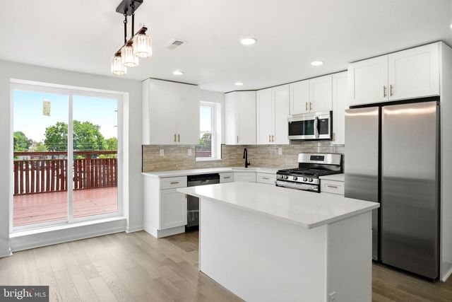 5919 N HUTCHINSON ST, Philadelphia, PA 19141