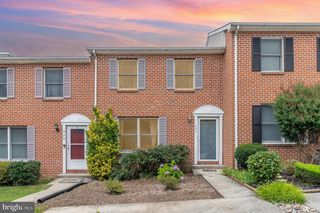 932 MONROE ST, Harrisburg, PA 17113