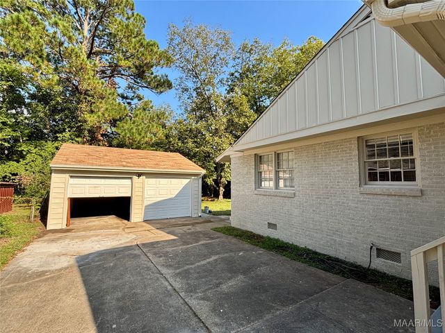 3365 Southmont Drive, Montgomery, AL 36105