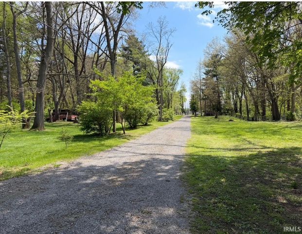 30379 County Road 16 Road, Elkhart, IN 46516