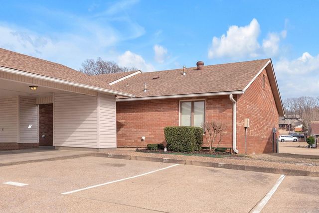 2733 Greenbriar Dr Apt B, Jonesboro, AR 72401