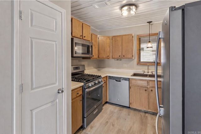 2733 Greenbriar Dr Apt B, Jonesboro, AR 72401