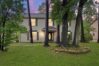15106 Parkville Drive, Houston, TX 77068
