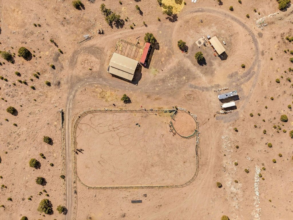 Image 3 of property listing at 196 Cimarron Drive, Quemado, NM 87829