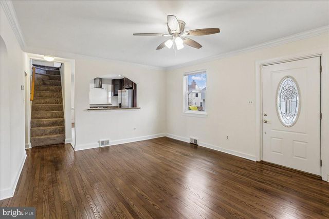 1721 S MONROE ST S, Arlington, VA 22204